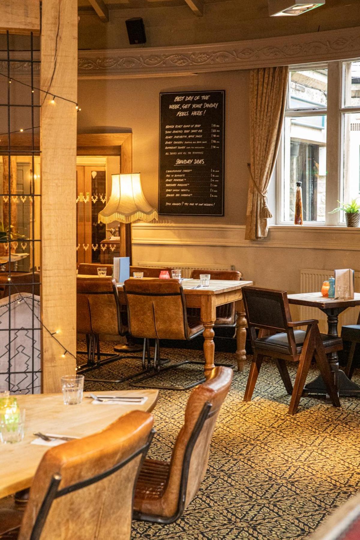 Hotel The Devonshire Arms Baslow Esterno foto